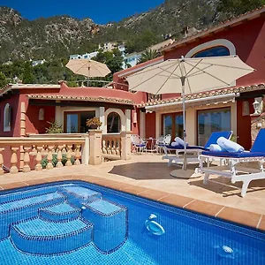 https://las-escaleras-victoria-74-c.allmallorcahotels.com